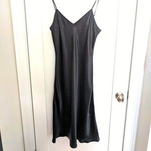 Wintersilks Silk Charmeuse Black Slip - M